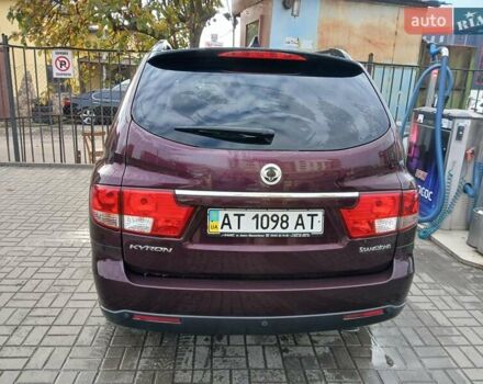 Фиолетовый Cанг Йонг Кирон, объемом двигателя 2 л и пробегом 64 тыс. км за 7500 $, фото 2 на Automoto.ua