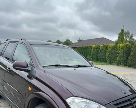 Фиолетовый Cанг Йонг Кирон, объемом двигателя 2 л и пробегом 336 тыс. км за 5699 $, фото 1 на Automoto.ua