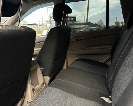 Красный Cанг Йонг Кирон, объемом двигателя 2 л и пробегом 249 тыс. км за 4999 $, фото 5 на Automoto.ua