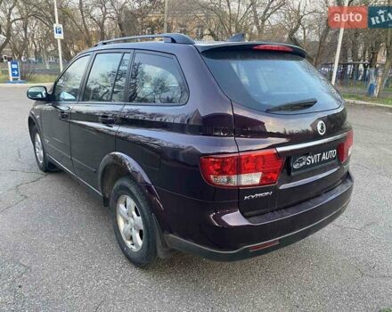 Красный Cанг Йонг Кирон, объемом двигателя 2 л и пробегом 61 тыс. км за 8800 $, фото 9 на Automoto.ua