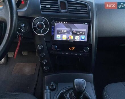 Красный Cанг Йонг Кирон, объемом двигателя 2 л и пробегом 61 тыс. км за 8800 $, фото 25 на Automoto.ua