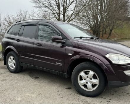 Красный Cанг Йонг Кирон, объемом двигателя 2 л и пробегом 350 тыс. км за 6400 $, фото 7 на Automoto.ua