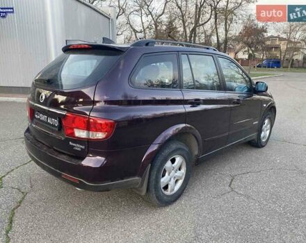 Красный Cанг Йонг Кирон, объемом двигателя 2 л и пробегом 61 тыс. км за 8800 $, фото 7 на Automoto.ua