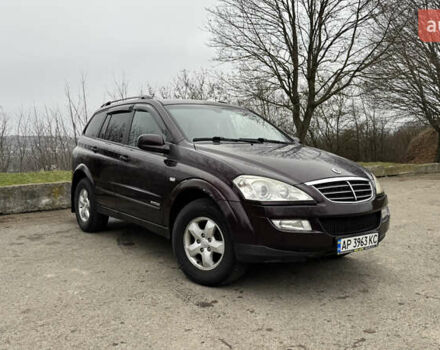 Червоний Cанг Йонг Kyron, об'ємом двигуна 2 л та пробігом 350 тис. км за 6400 $, фото 2 на Automoto.ua