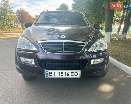 Красный Cанг Йонг Кирон, объемом двигателя 2 л и пробегом 145 тыс. км за 7200 $, фото 5 на Automoto.ua