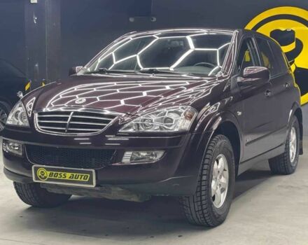 Красный Cанг Йонг Кирон, объемом двигателя 2.3 л и пробегом 72 тыс. км за 10700 $, фото 2 на Automoto.ua