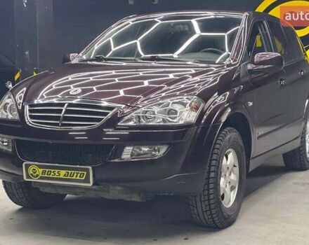 Червоний Cанг Йонг Kyron, об'ємом двигуна 2.3 л та пробігом 72 тис. км за 10700 $, фото 2 на Automoto.ua