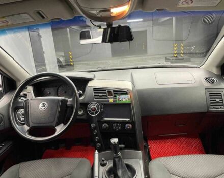 Красный Cанг Йонг Кирон, объемом двигателя 2.3 л и пробегом 72 тыс. км за 10700 $, фото 13 на Automoto.ua