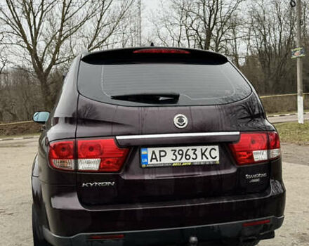 Червоний Cанг Йонг Kyron, об'ємом двигуна 2 л та пробігом 350 тис. км за 6400 $, фото 5 на Automoto.ua