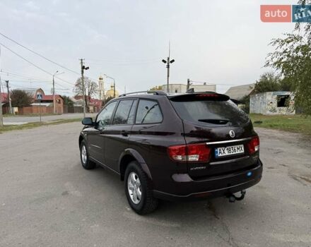Красный Cанг Йонг Кирон, объемом двигателя 2.3 л и пробегом 220 тыс. км за 6600 $, фото 9 на Automoto.ua