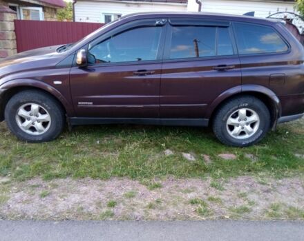 Cанг Йонг Кирон 2010 в Овруче на Automoto.ua Красный Cанг Йонг Кирон, объемом двигателя 2 л и пробегом 158 тыс. км за 7500 $, фото 12 на Automoto.ua