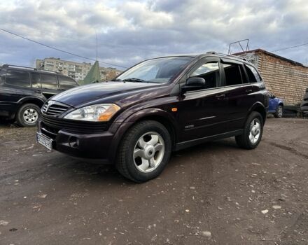 Червоний Cанг Йонг Kyron, об'ємом двигуна 2 л та пробігом 249 тис. км за 4999 $, фото 1 на Automoto.ua