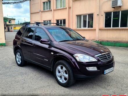 Красный Cанг Йонг Кирон, объемом двигателя 2 л и пробегом 197 тыс. км за 7900 $, фото 1 на Automoto.ua