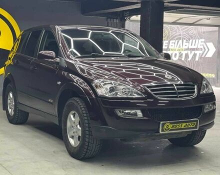 Красный Cанг Йонг Кирон, объемом двигателя 2.3 л и пробегом 72 тыс. км за 10700 $, фото 1 на Automoto.ua