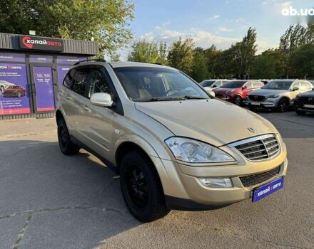 Cанг Йонг Кирон, объемом двигателя 2 л и пробегом 221 тыс. км за 8500 $, фото 2 на Automoto.ua