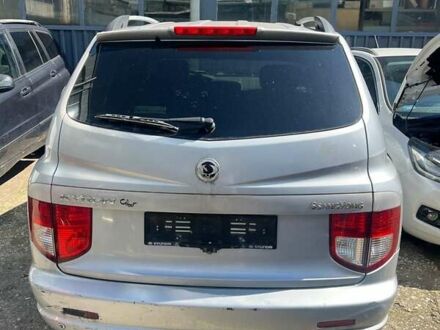 Cанг Йонг Кирон, объемом двигателя 2 л и пробегом 216 тыс. км за 2890 $, фото 1 на Automoto.ua