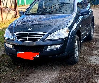 Cанг Йонг Кирон, объемом двигателя 2 л и пробегом 159 тыс. км за 9000 $, фото 1 на Automoto.ua
