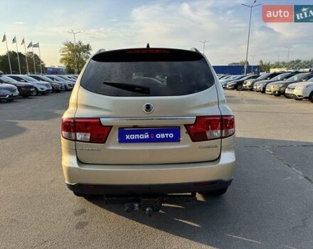Жовтий Cанг Йонг Kyron, об'ємом двигуна 2 л та пробігом 221 тис. км за 8500 $, фото 5 на Automoto.ua