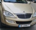 Желтый Cанг Йонг Кирон, объемом двигателя 2 л и пробегом 221 тыс. км за 7750 $, фото 4 на Automoto.ua