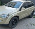 Желтый Cанг Йонг Кирон, объемом двигателя 2 л и пробегом 221 тыс. км за 7750 $, фото 5 на Automoto.ua
