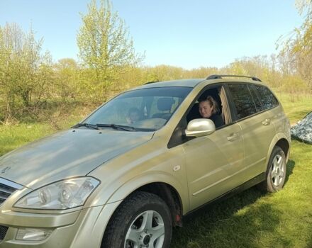 Желтый Cанг Йонг Кирон, объемом двигателя 2 л и пробегом 350 тыс. км за 7000 $, фото 1 на Automoto.ua