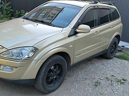 Cанг Йонг Кирон 2008 в Днепре (Днепропетровске) на Automoto.ua Желтый Cанг Йонг Кирон, объемом двигателя 2 л и пробегом 221 тыс. км за 7750 $, фото 1 на Automoto.ua