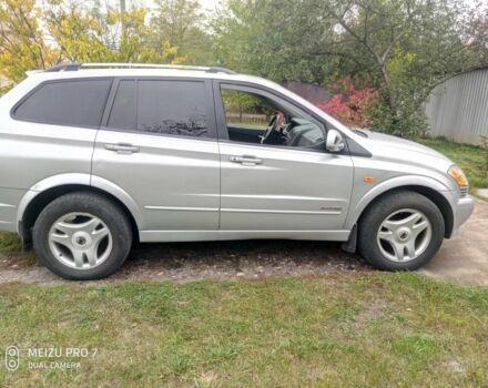 Сірий Cанг Йонг Kyron, об'ємом двигуна 2 л та пробігом 240 тис. км за 6200 $, фото 2 на Automoto.ua