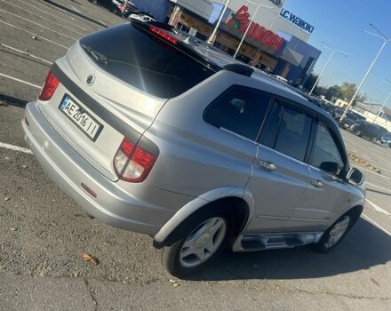 Сірий Cанг Йонг Kyron, об'ємом двигуна 2 л та пробігом 235 тис. км за 6500 $, фото 9 на Automoto.ua