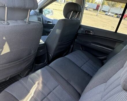 Сірий Cанг Йонг Kyron, об'ємом двигуна 2 л та пробігом 235 тис. км за 6500 $, фото 6 на Automoto.ua