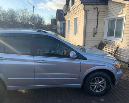 Сірий Cанг Йонг Kyron, об'ємом двигуна 2 л та пробігом 191 тис. км за 4300 $, фото 2 на Automoto.ua