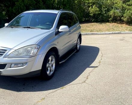 Сірий Cанг Йонг Kyron, об'ємом двигуна 2 л та пробігом 296 тис. км за 5900 $, фото 2 на Automoto.ua