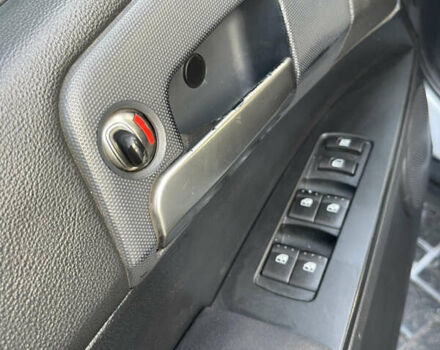 Сірий Cанг Йонг Kyron, об'ємом двигуна 2 л та пробігом 261 тис. км за 9000 $, фото 18 на Automoto.ua