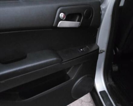 Сірий Cанг Йонг Kyron, об'ємом двигуна 2 л та пробігом 260 тис. км за 6400 $, фото 12 на Automoto.ua