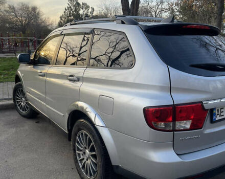 Сірий Cанг Йонг Kyron, об'ємом двигуна 2 л та пробігом 261 тис. км за 9000 $, фото 4 на Automoto.ua