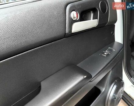 Серый Cанг Йонг Кирон, объемом двигателя 2.3 л и пробегом 163 тыс. км за 5990 $, фото 42 на Automoto.ua