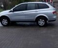 Cанг Йонг Kyron 2010 у Умани на Automoto.ua Сірий Cанг Йонг Kyron, об'ємом двигуна 2 л та пробігом 218 тис. км за 6900 $, фото 5 на Automoto.ua