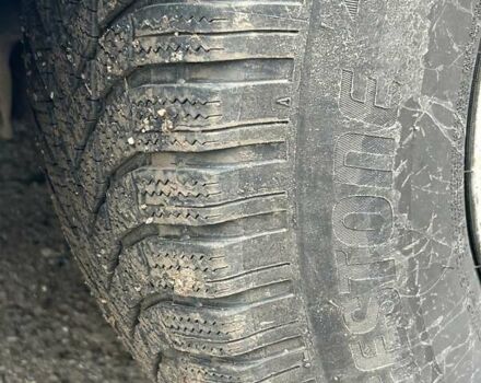 Серый Cанг Йонг Кирон, объемом двигателя 2 л и пробегом 180 тыс. км за 6500 $, фото 5 на Automoto.ua