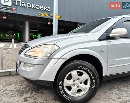 Серый Cанг Йонг Кирон, объемом двигателя 2.3 л и пробегом 163 тыс. км за 5990 $, фото 5 на Automoto.ua