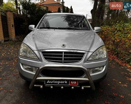 Серый Cанг Йонг Кирон, объемом двигателя 2 л и пробегом 220 тыс. км за 8390 $, фото 1 на Automoto.ua