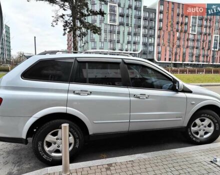 Серый Cанг Йонг Кирон, объемом двигателя 2.3 л и пробегом 163 тыс. км за 5990 $, фото 25 на Automoto.ua