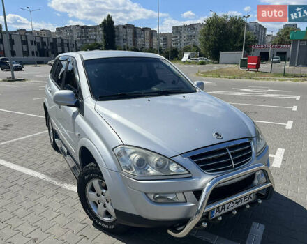 Серый Cанг Йонг Кирон, объемом двигателя 2 л и пробегом 216 тыс. км за 7900 $, фото 2 на Automoto.ua