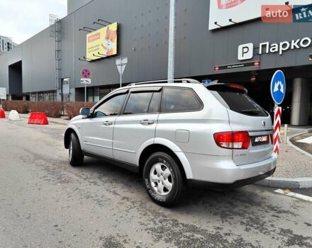 Серый Cанг Йонг Кирон, объемом двигателя 2.3 л и пробегом 163 тыс. км за 5990 $, фото 12 на Automoto.ua