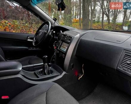 Серый Cанг Йонг Кирон, объемом двигателя 2 л и пробегом 220 тыс. км за 8390 $, фото 26 на Automoto.ua