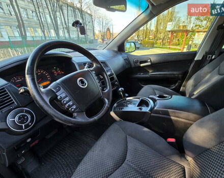 Серый Cанг Йонг Кирон, объемом двигателя 2 л и пробегом 229 тыс. км за 6300 $, фото 16 на Automoto.ua