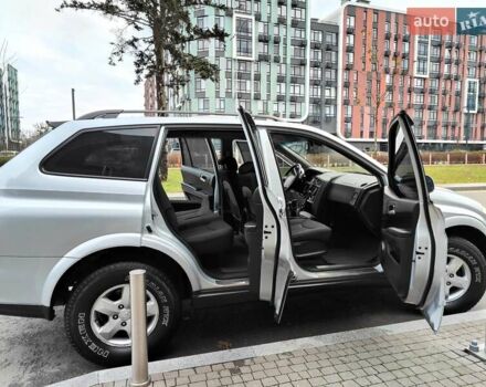 Серый Cанг Йонг Кирон, объемом двигателя 2.3 л и пробегом 163 тыс. км за 5990 $, фото 27 на Automoto.ua