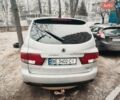 Серый Cанг Йонг Кирон, объемом двигателя 2.3 л и пробегом 180 тыс. км за 5500 $, фото 4 на Automoto.ua