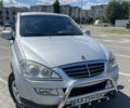 Серый Cанг Йонг Кирон, объемом двигателя 2 л и пробегом 216 тыс. км за 7900 $, фото 4 на Automoto.ua