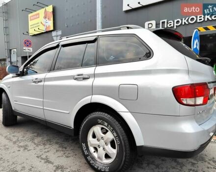 Серый Cанг Йонг Кирон, объемом двигателя 2.3 л и пробегом 163 тыс. км за 5990 $, фото 13 на Automoto.ua