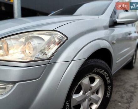 Серый Cанг Йонг Кирон, объемом двигателя 2.3 л и пробегом 163 тыс. км за 5990 $, фото 2 на Automoto.ua