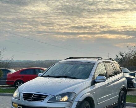 Cанг Йонг Кирон 2011 в Шумск на Automoto.ua Серый Cанг Йонг Кирон, объемом двигателя 2 л и пробегом 153 тыс. км за 4999 $, фото 3 на Automoto.ua